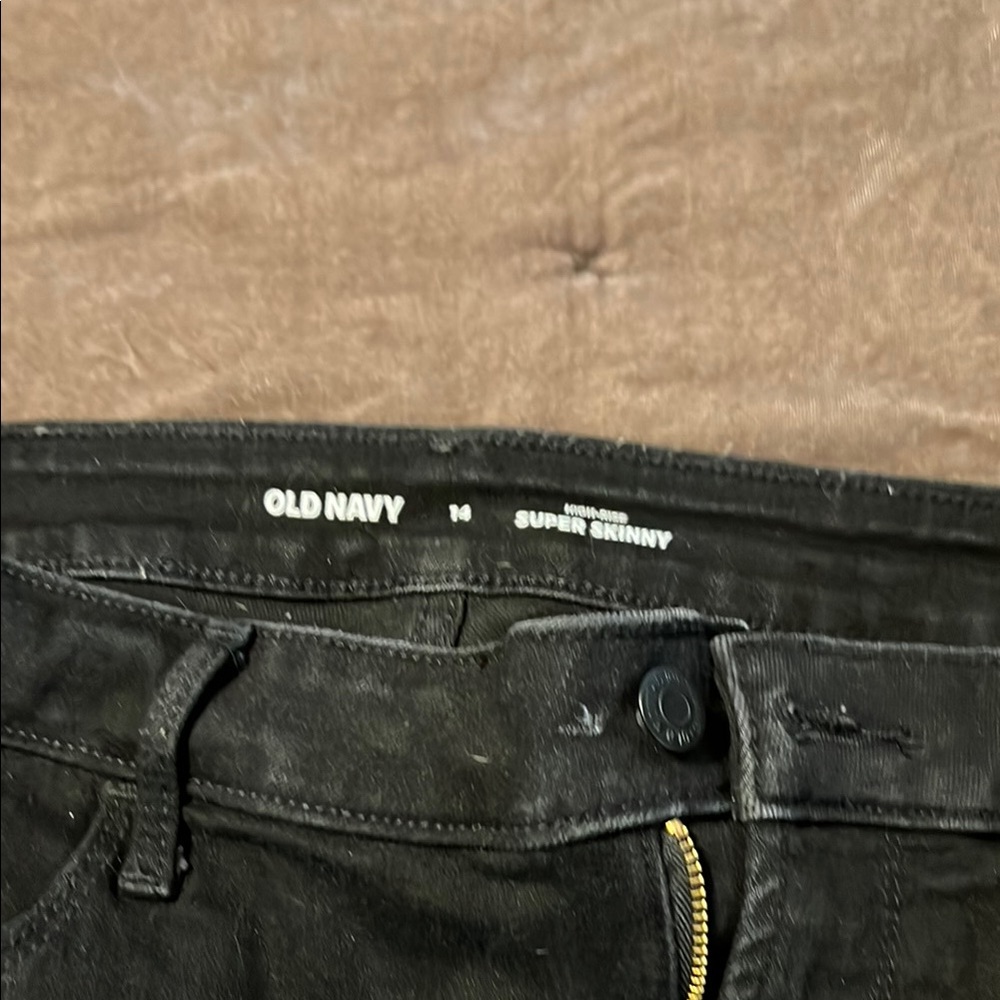 Old Navy Black Super Skinny Jeans
